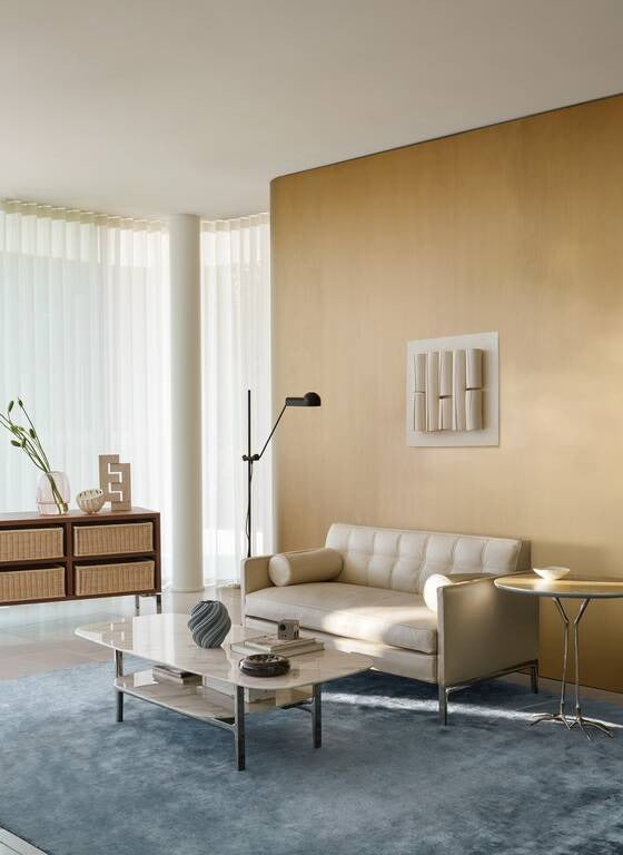 Cassina Traccia Side Table