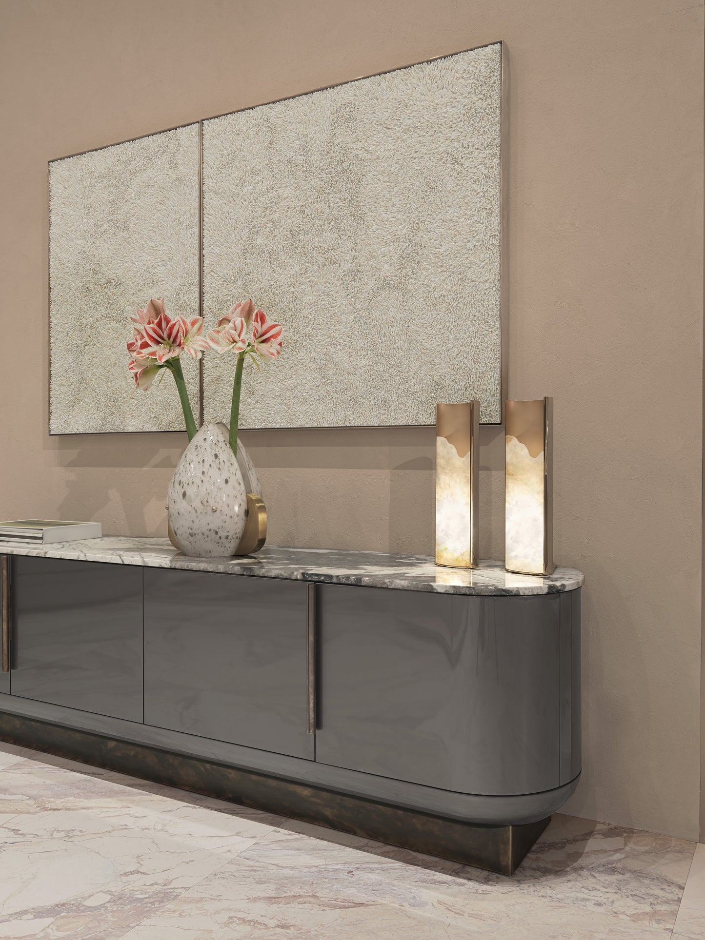 Visionnaire Siona Tv Stand