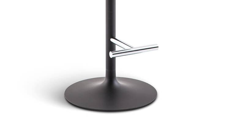 Cassina Passion Bar Chair