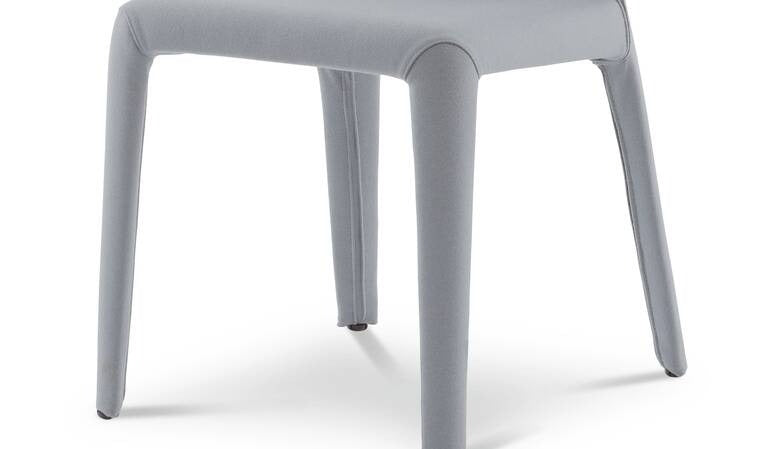 Cassina Hola 369 Dining Chair