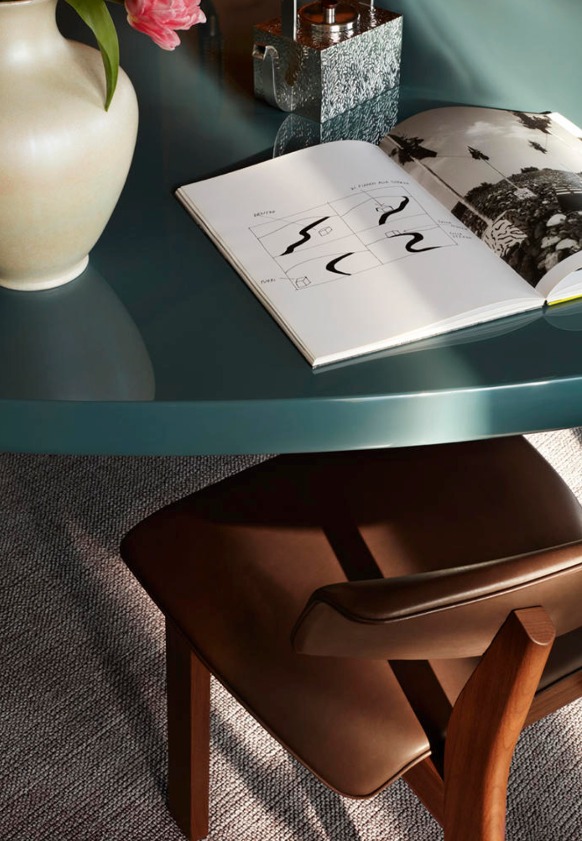Cassina Mexique Dining Table