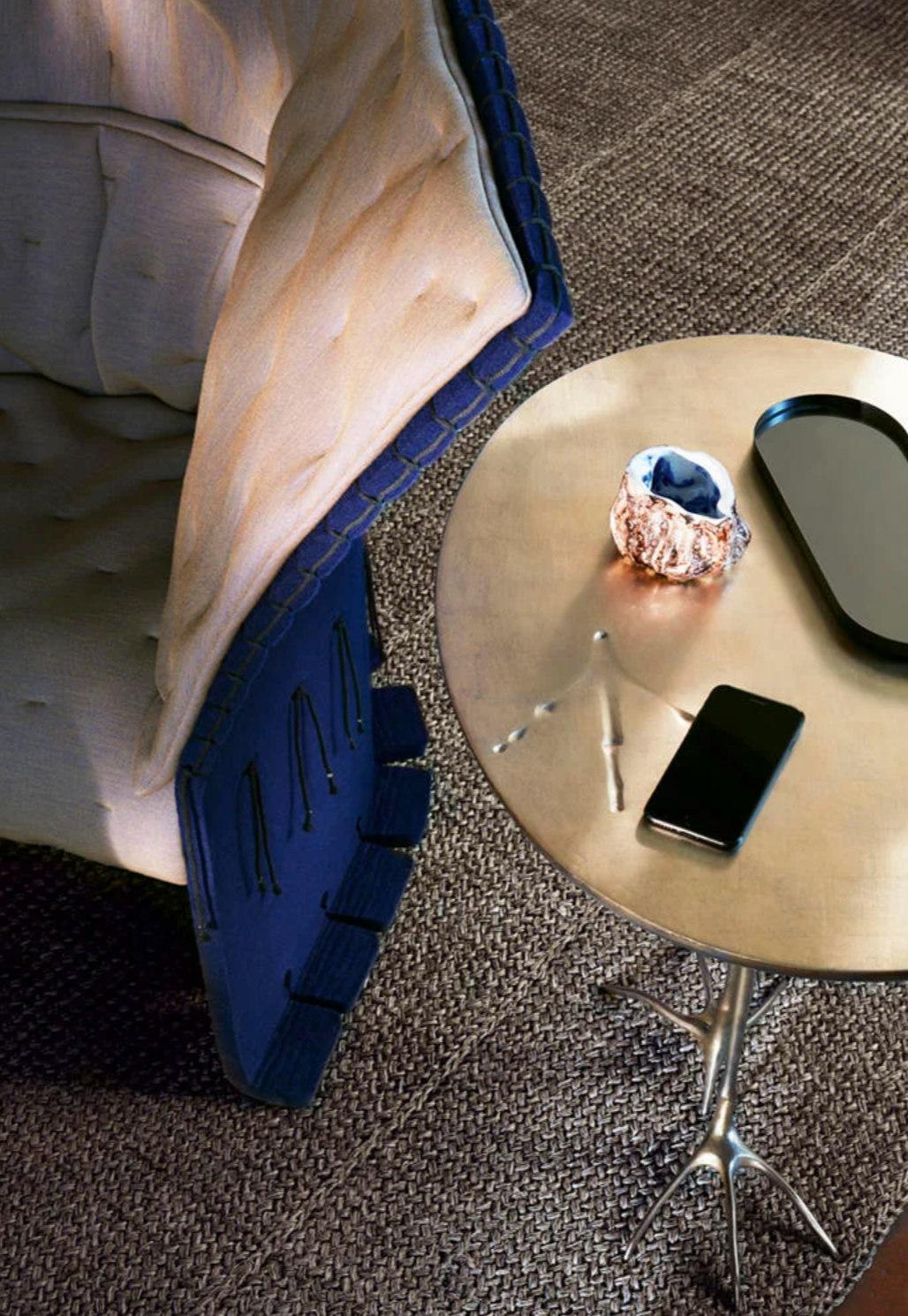 Cassina Traccia Side Table