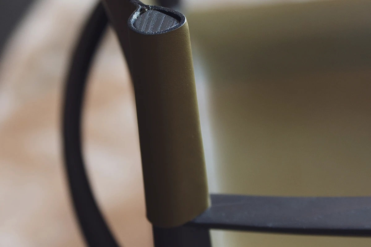 Amura Stilt Dinning Chair