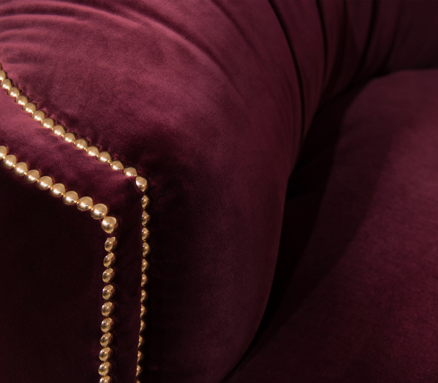 Boca Do Lobo Wales Sofa