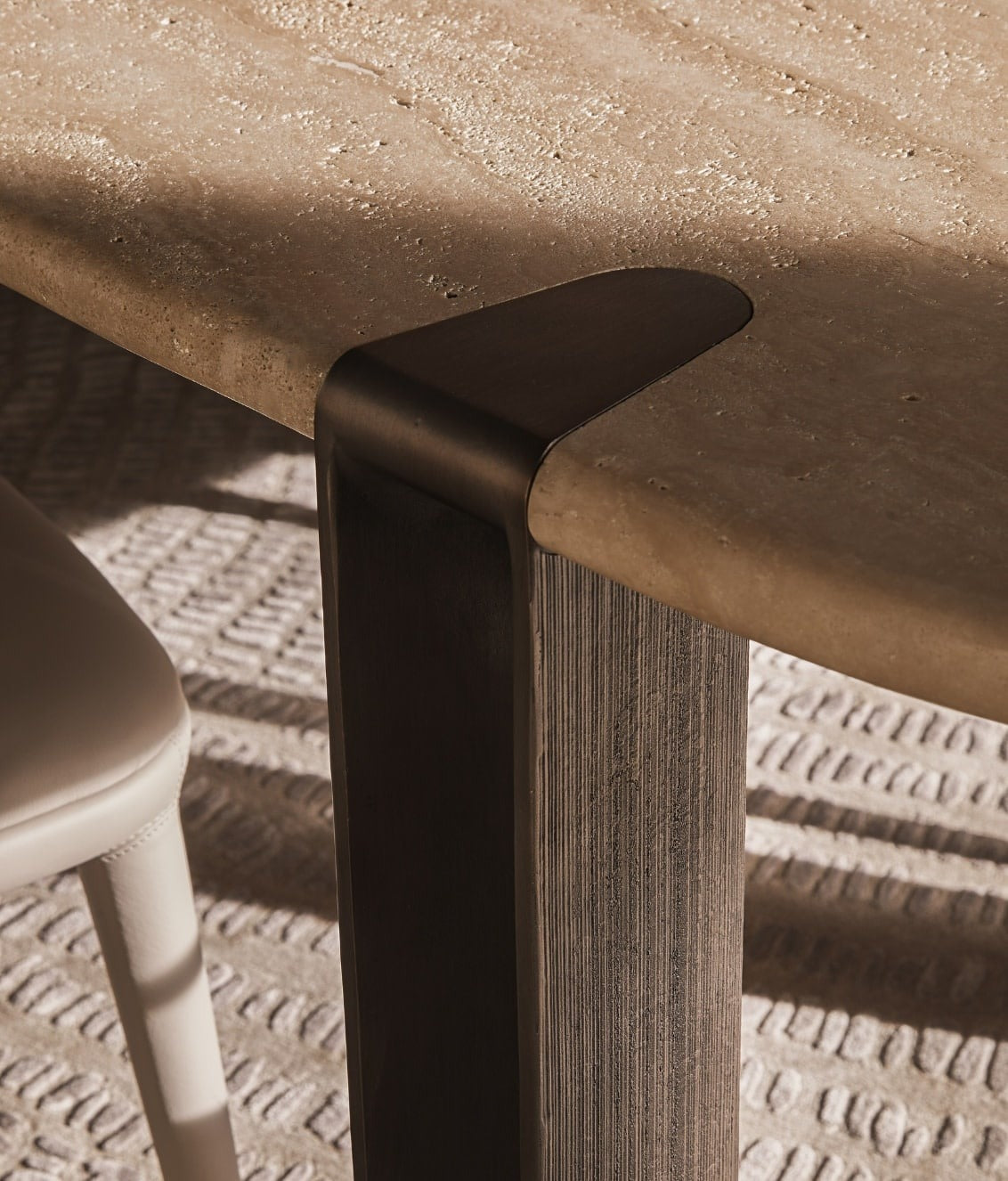 Visionnaire Mystic Dining Table