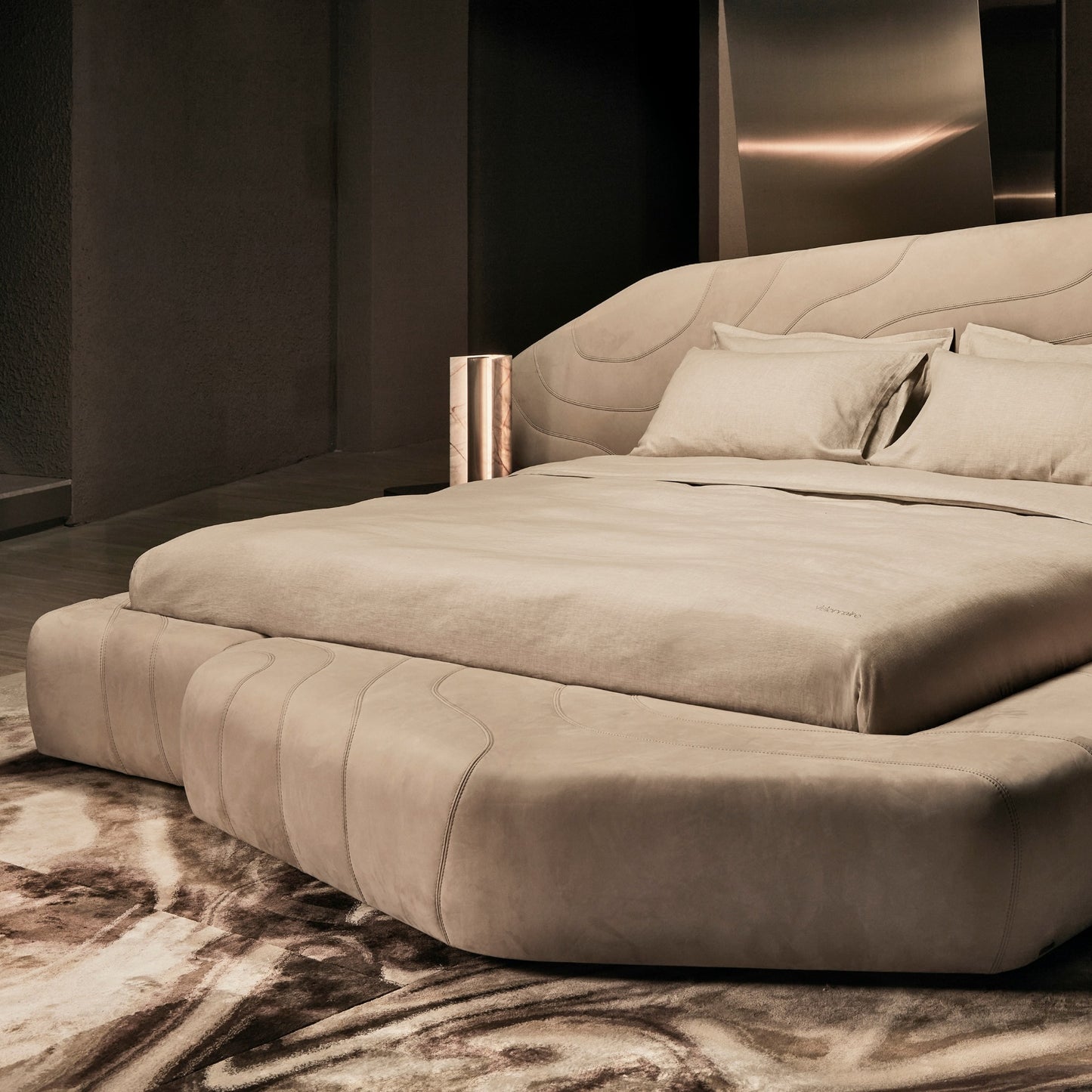 Visionnaire Neolito Bed