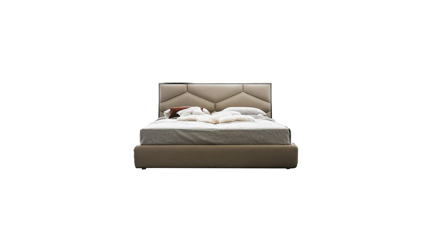 Cattelan  Edward Bed