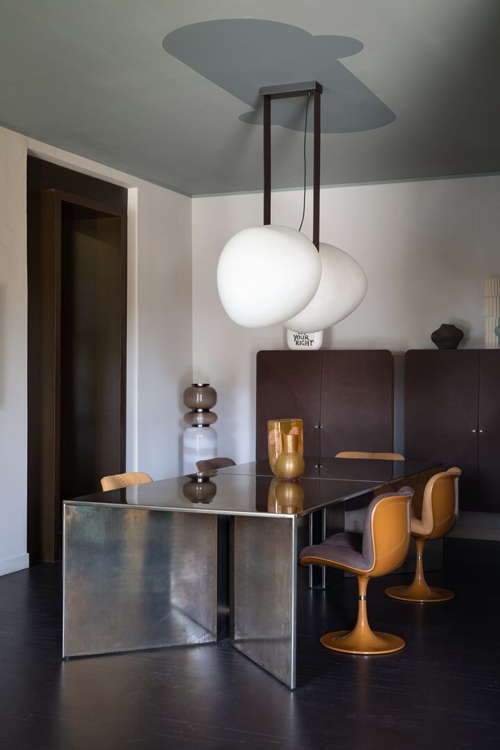 Baxter Y25  Dinning Table