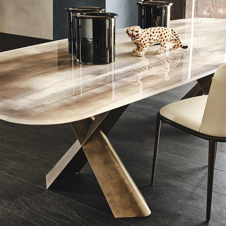 Cattelan Mad Max Dining Table