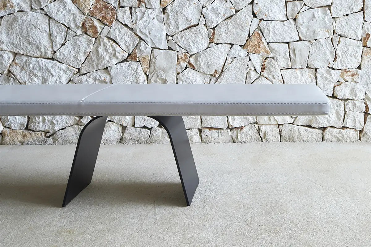Amura Desco Bench