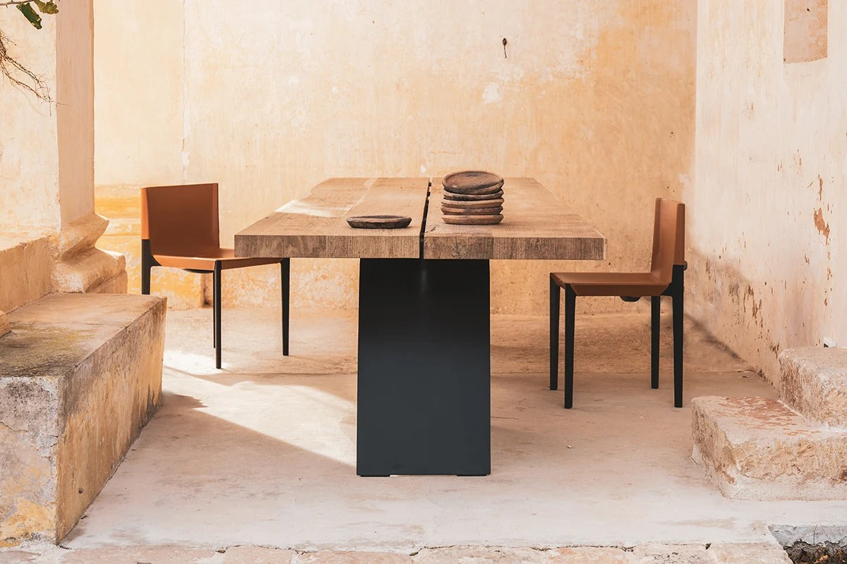 Amura Desco Dinning Table