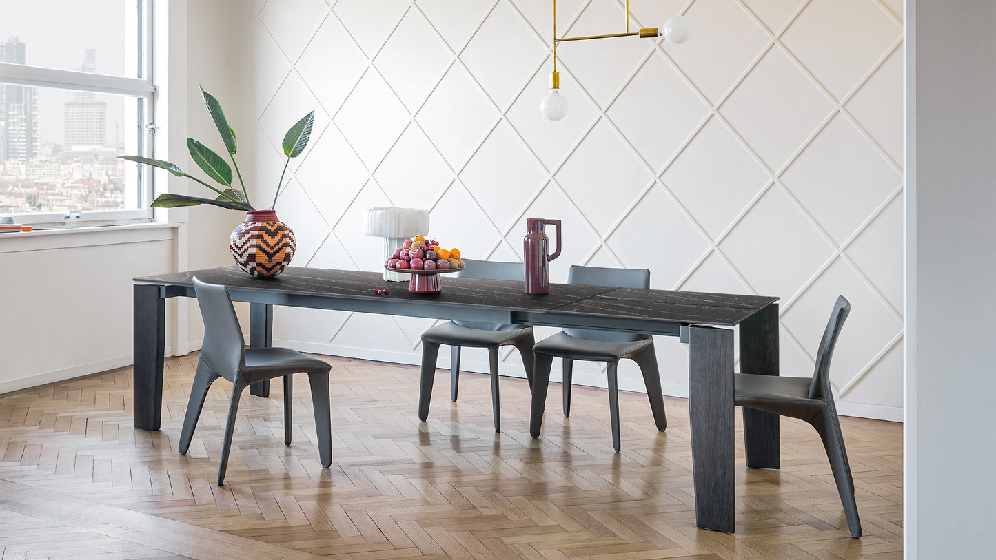 Bonaldo Truly Dining Table