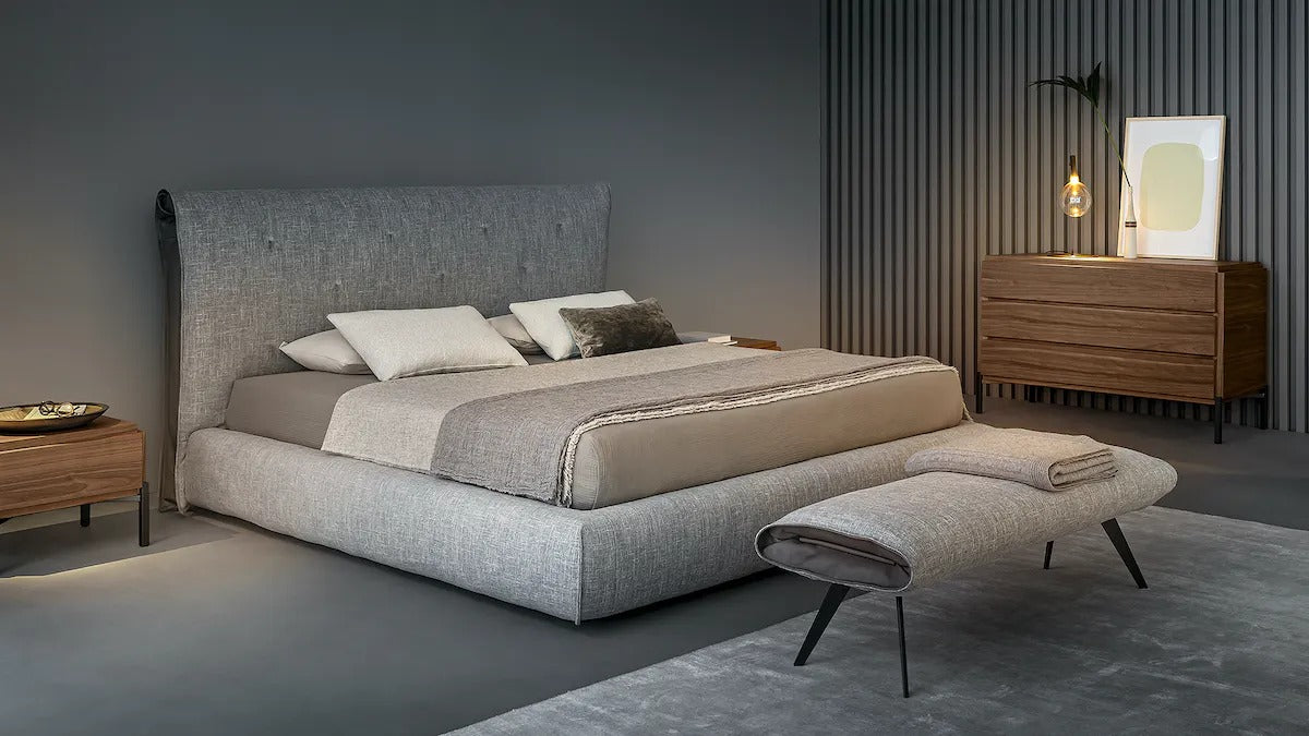 Bonaldo Saddle Bench