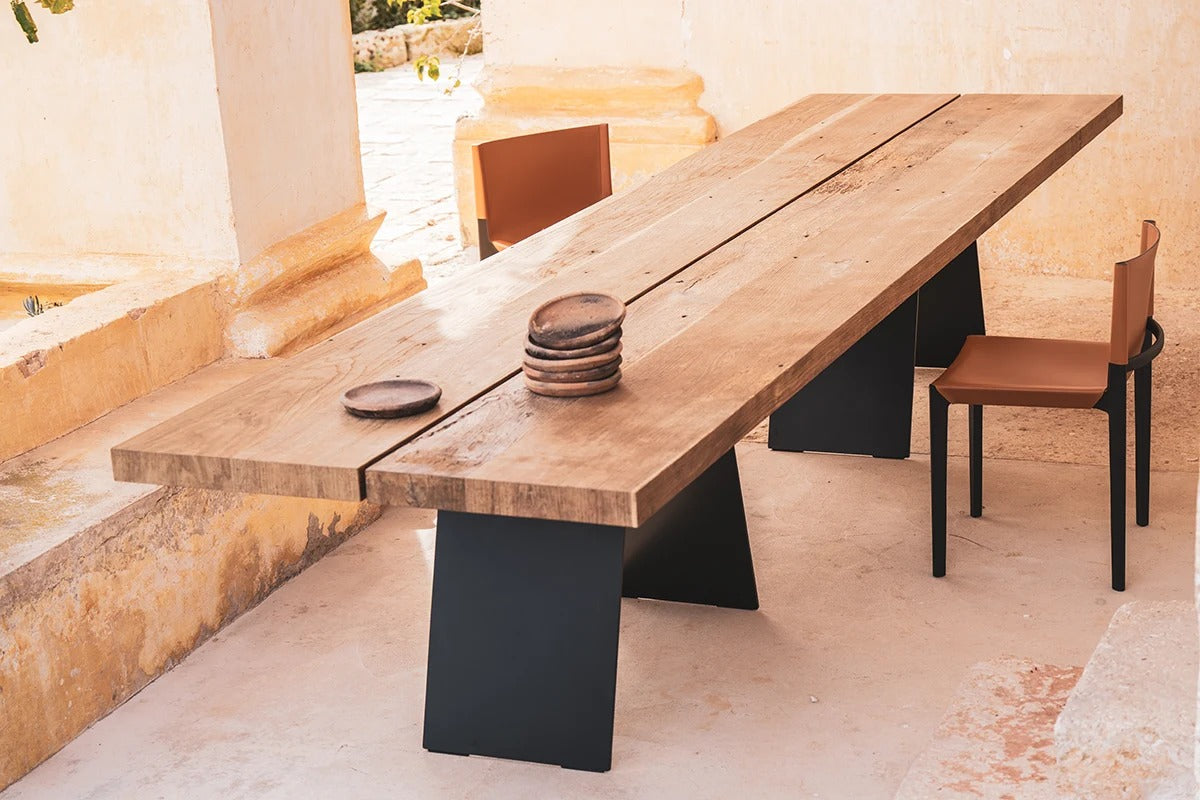 Amura Desco Dinning Table