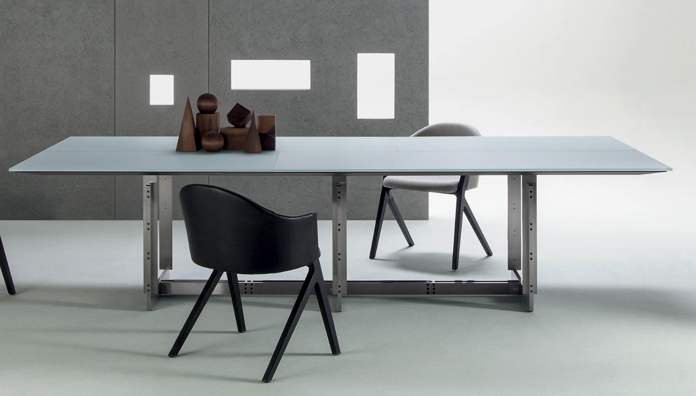 Cassina Sarpi Dining Table