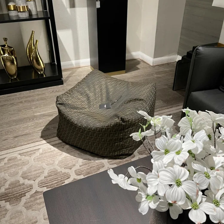 Fendi Cat Pouf （Fendi Lazy Sofa）