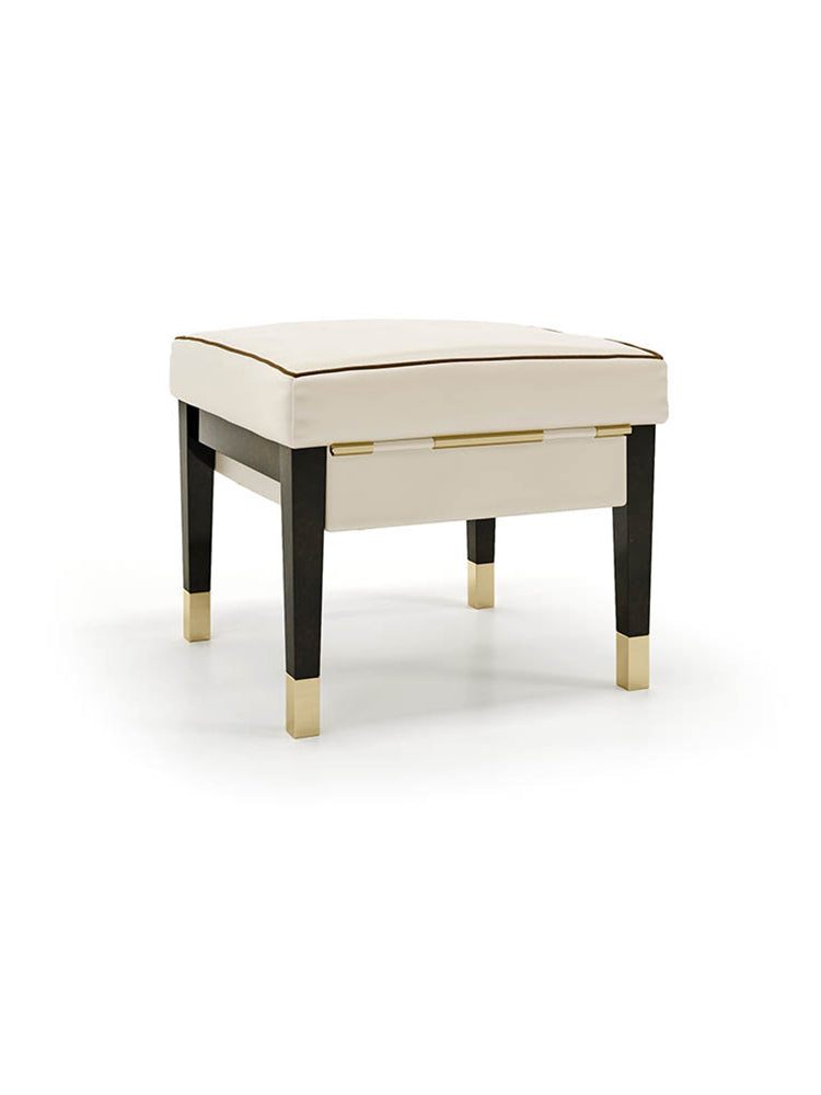 Turri Noir Stool