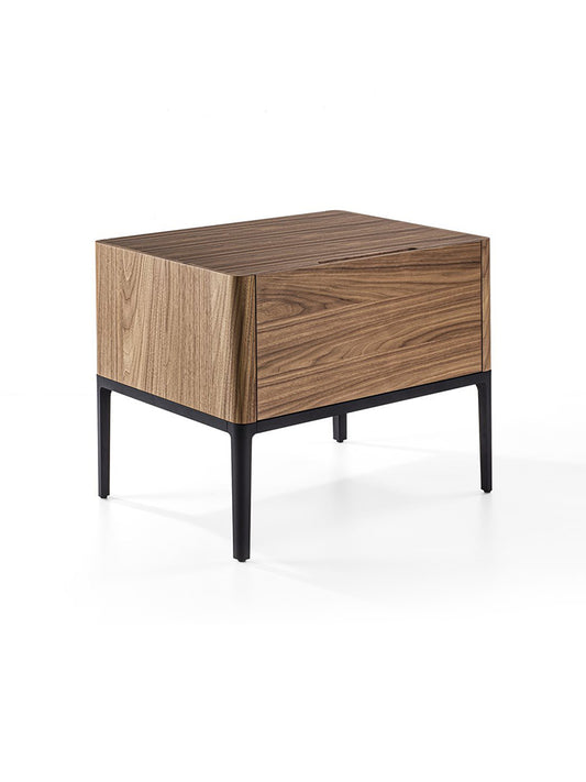 Porada Nara Nightstand