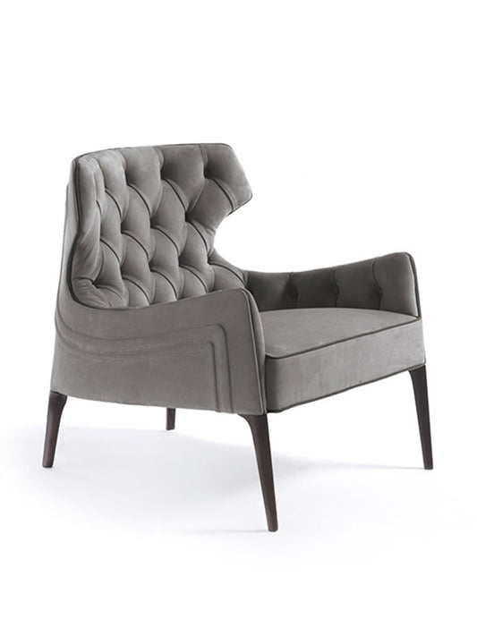 Vittoria Frigerio Piola Capitonnè Leisure Chair