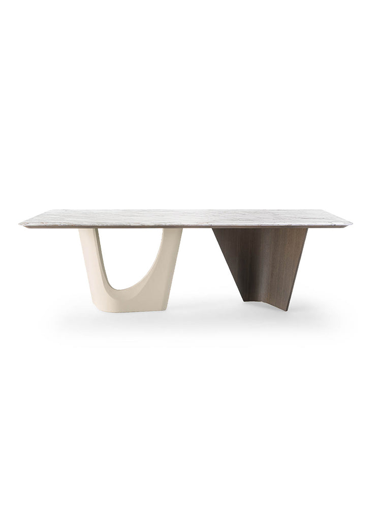 Turri Pinnacle Dinning Table