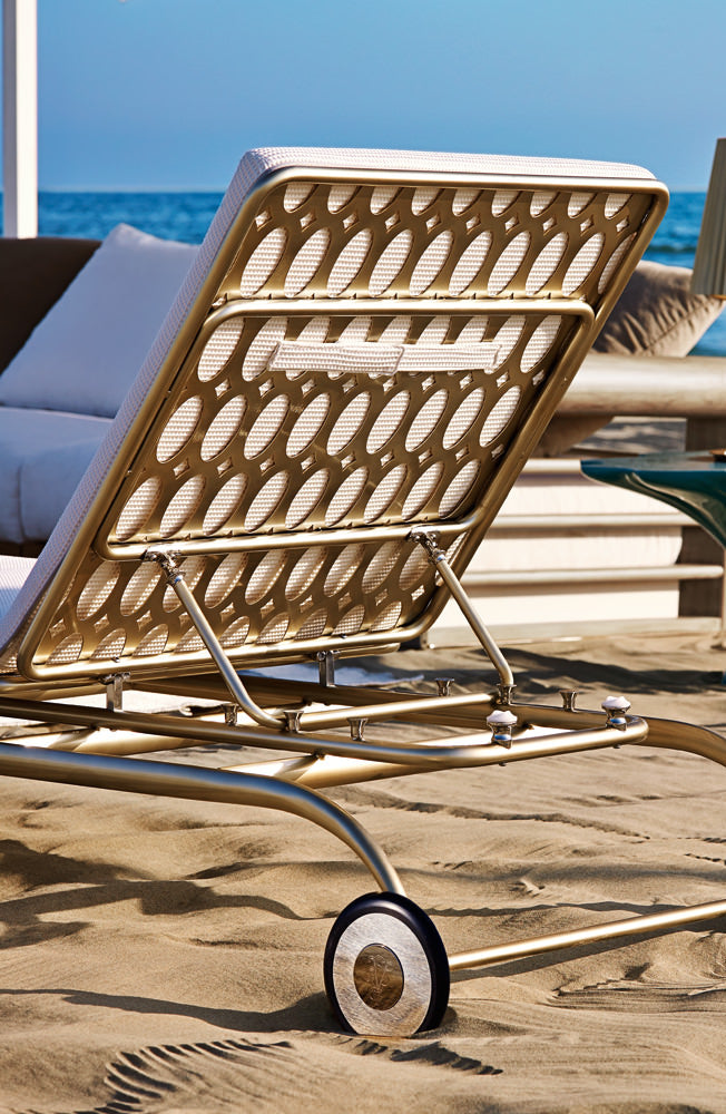Visionnaire Eiros Recliner