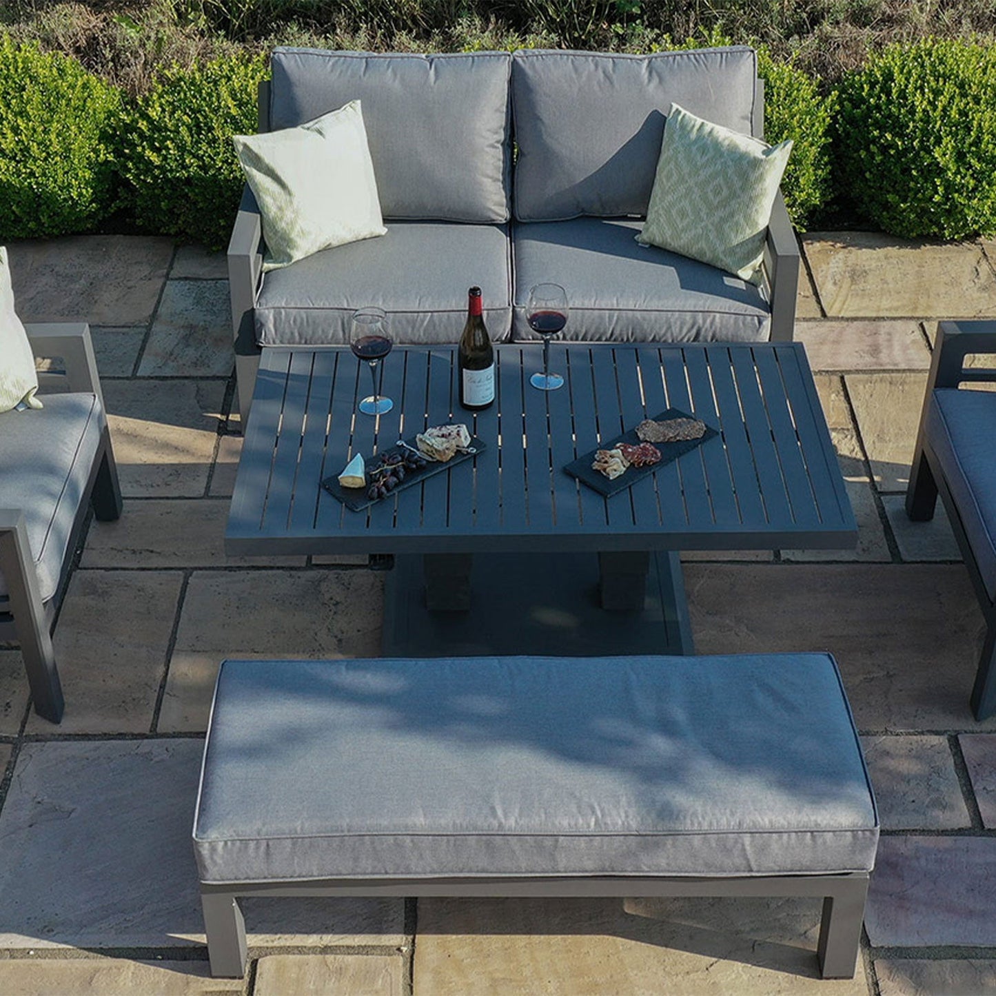 New York Outdoor 2 Seat Sofa Set