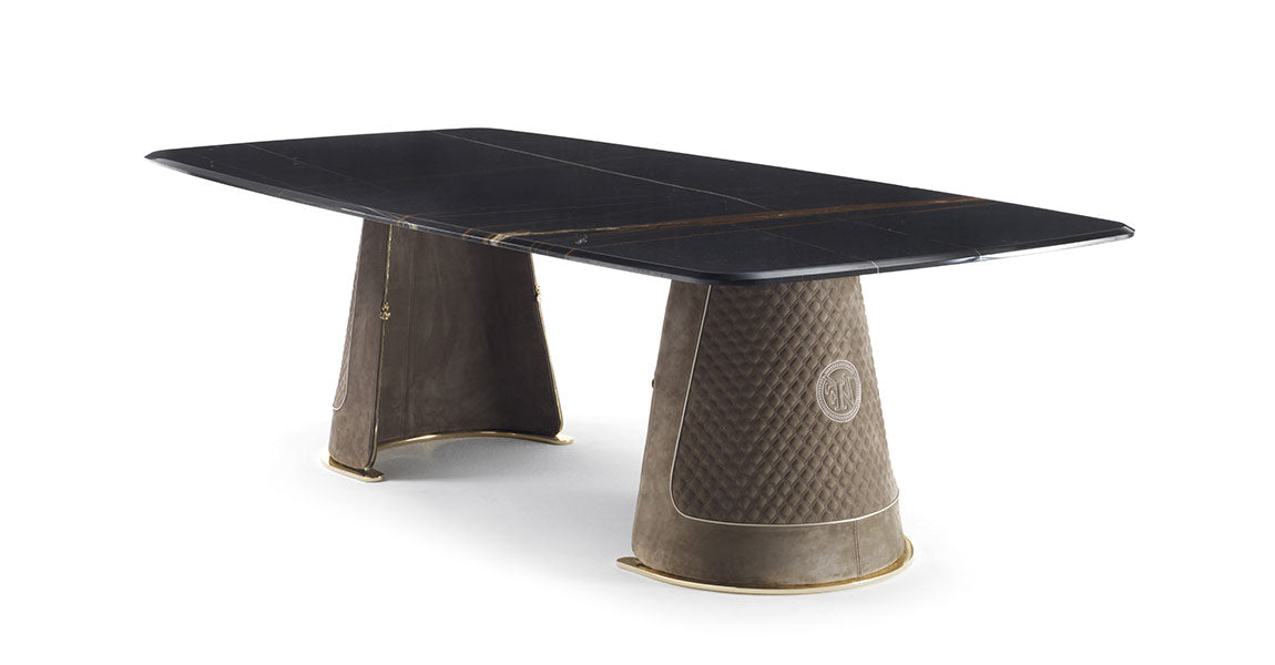 Vittoria Frigerio Foscari Dinning Table