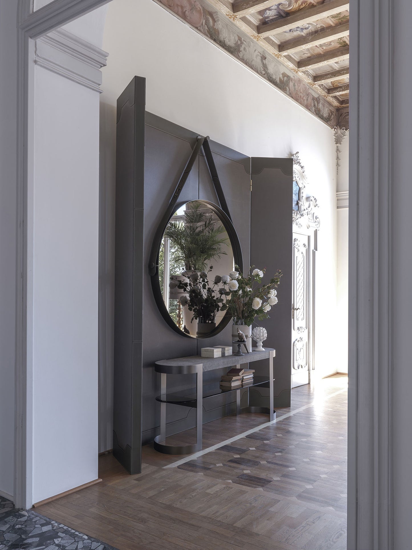 Vittoria Frigerio Biffi Console