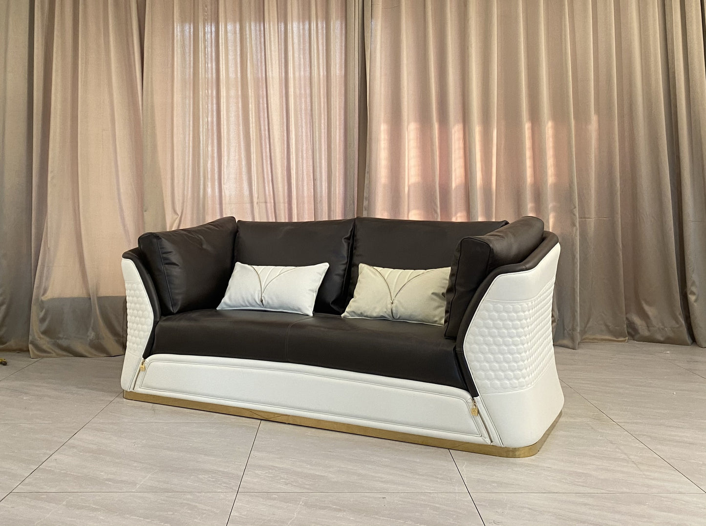 Turri Vogue Sofa