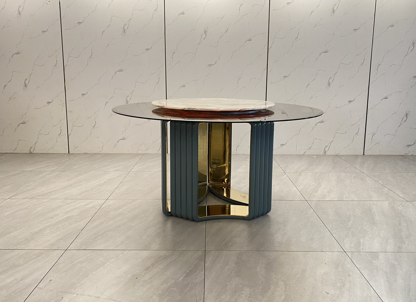 Visionnaire Kylo Dinning Table