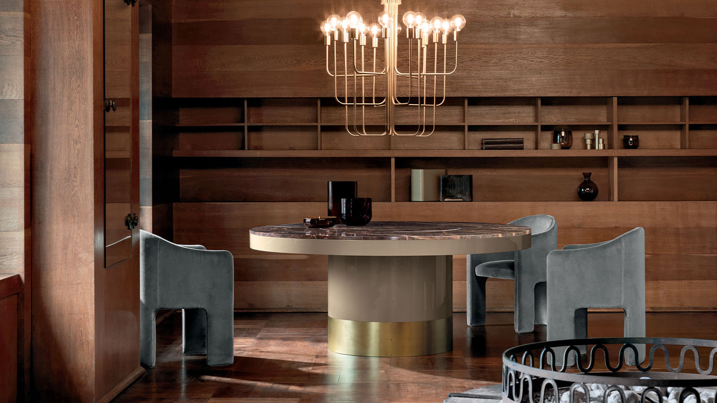 Daytona Bramante Dinning Table