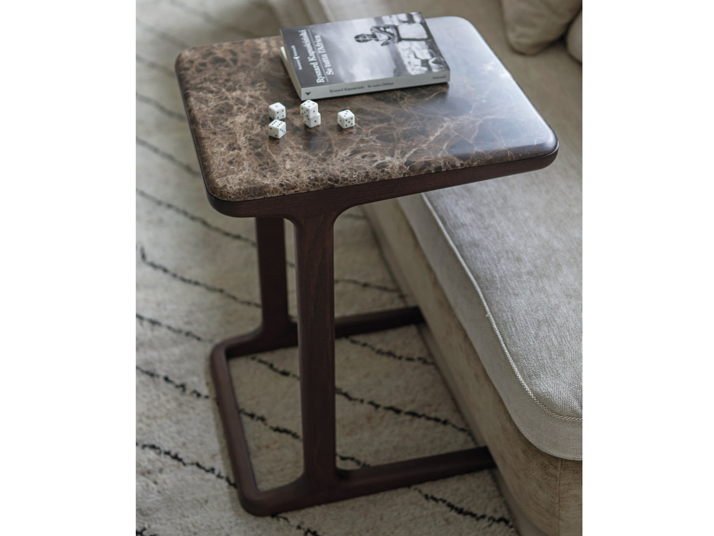 Porada Script Side Table