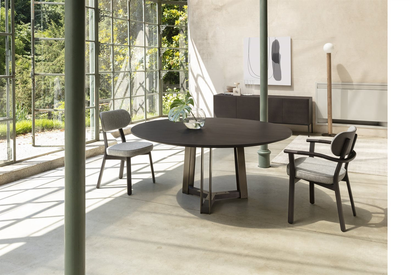 Porada Shibumi Dinning Table