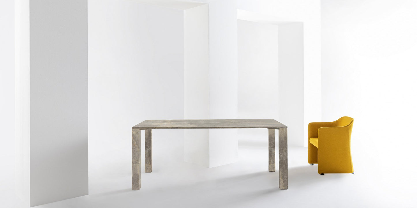 Cappellini Vendôme Dinning Table