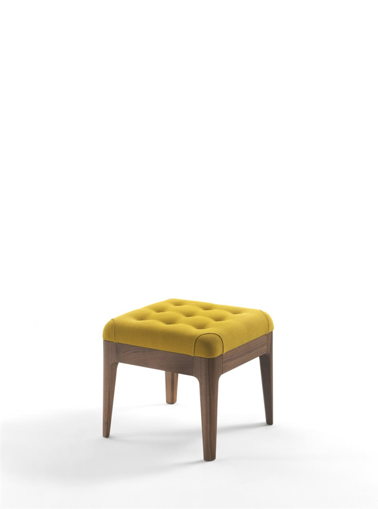 Porada Webby Stool