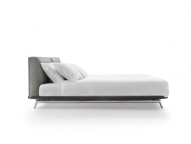 Flexform Este Bed